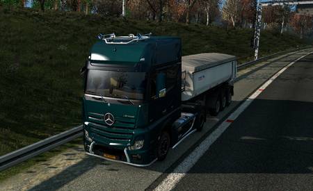 Подсветка салона Mercedes Actros 2014 для Euro Truck Simulator 2